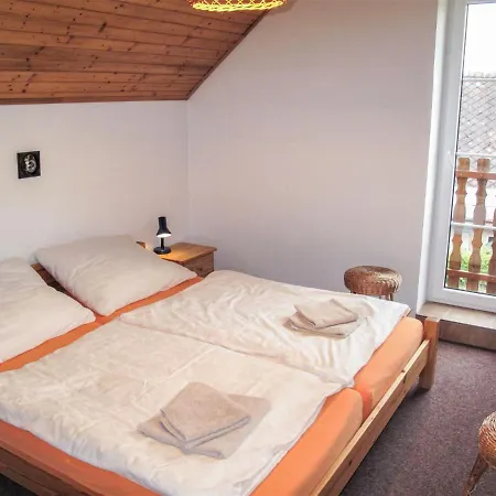 By Interhome Vakantiehuis Zásada