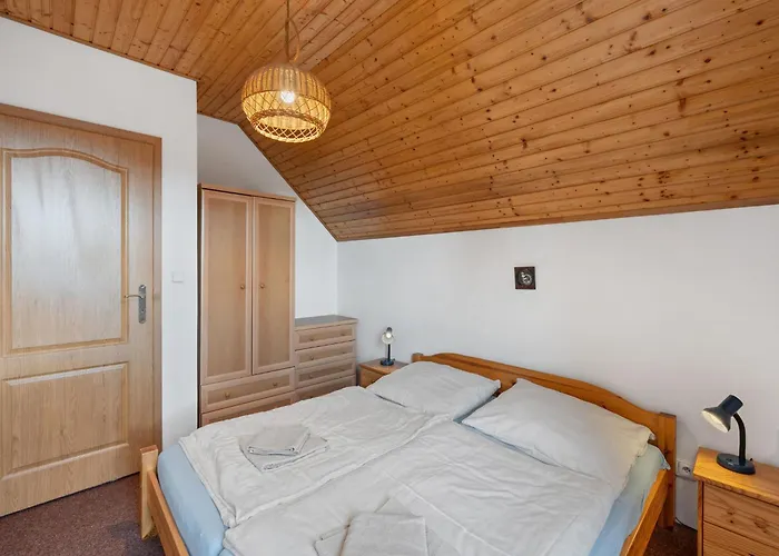 By Interhome Ferienhaus Zásada