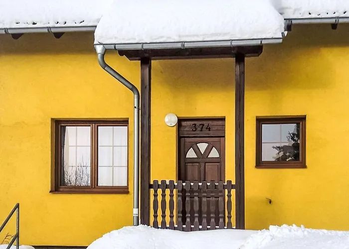 By Interhome Ferienhaus Zásada